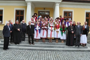 Spotkanie z Biskupem T. Rakoczym w Jeleśni 9 maja 2015 r.